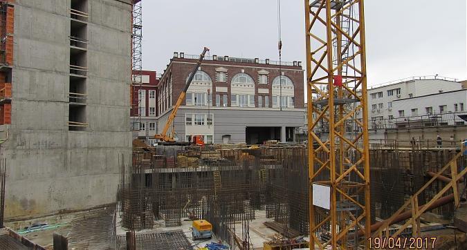ЖК Невский - вид на 3-й корпус со стороны улицы Адмирала Макарова Квартирный контроль