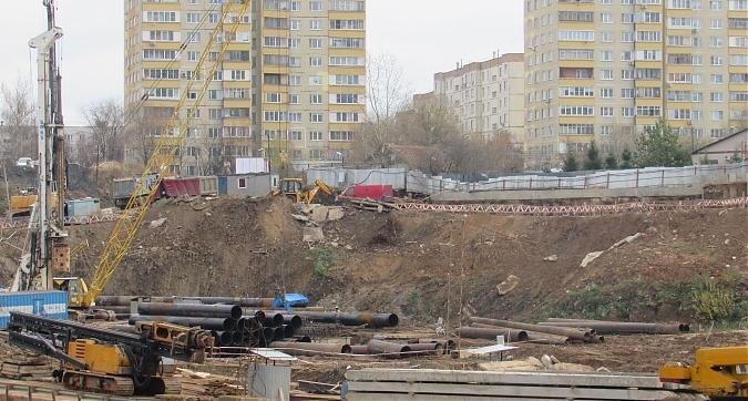 ЖК Изумрудные Холмы, подготовительные работы к строительству корпусов 18, 19, 20, вид с Бульвара Космонавтов, фото - 1 Квартирный контроль