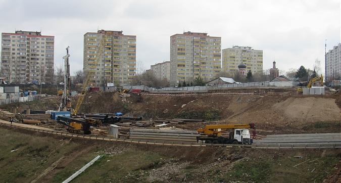 ЖК Изумрудные Холмы, подготовительные работы к строительству корпусов 18, 19, 20, вид с Бульвара Космонавтов, фото - 4 Квартирный контроль