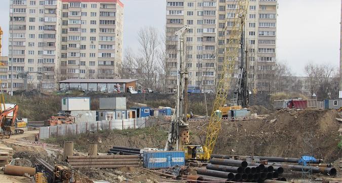 ЖК Изумрудные Холмы, подготовительные работы к строительству корпусов 18, 19, 20, вид с Бульвара Космонавтов, фото - 5 Квартирный контроль