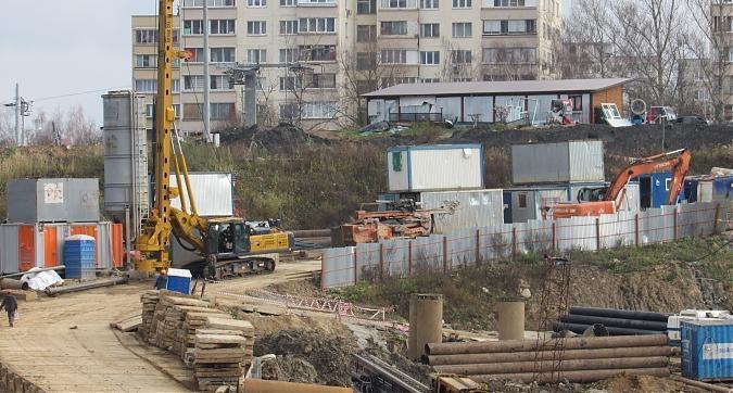 ЖК Изумрудные Холмы, подготовительные работы к строительству корпусов 18, 19, 20, вид с Бульвара Космонавтов, фото - 6 Квартирный контроль