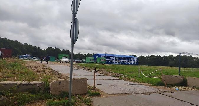 ЖК Пригород Лесное, строительная площадка, вид с Молодежного бульв., фото 3 Квартирный контроль
