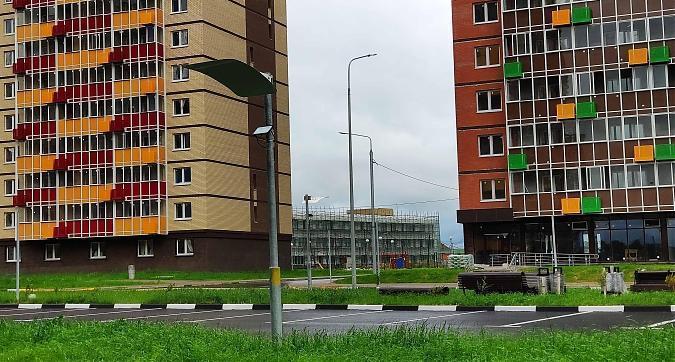 ЖК Пригород Лесное, строительство школы, вид с Молодежного бульв., фото 23 Квартирный контроль