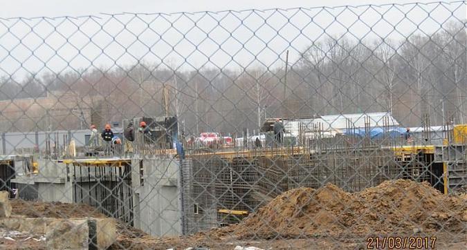 ЖК Отрада 2 - вид на строительную площадку с западной стороны Квартирный контроль