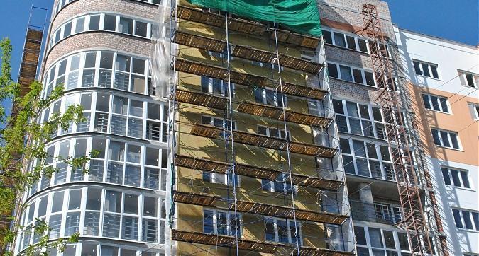 ЖК Первомайский - проводятся работы по остеклению Квартирный контроль