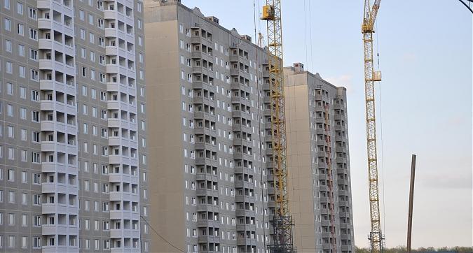 ЖК Первый Московский, 26-й и 27-й корпус, вид с улицы Атласова Квартирный контроль