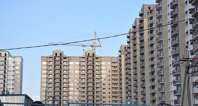 ЖК Первый Московский, 27-й корпус, вид с улицы Атласова Квартирный контроль
