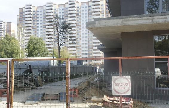 ЖК Янтарь-Apartments, вид с Левобережной ул., фото 4 Квартирный контроль