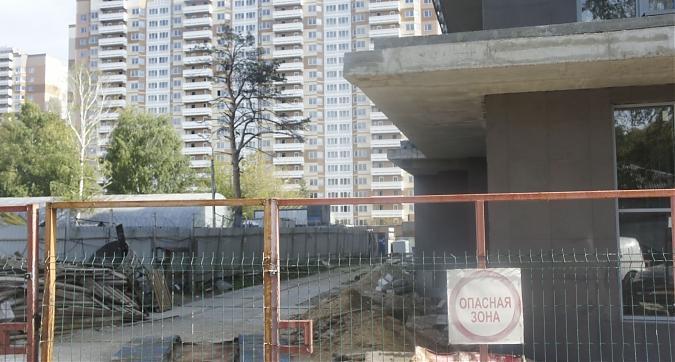 ЖК Янтарь-Apartments, вид с Левобережной ул., фото 4 Квартирный контроль