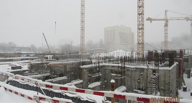 ЖК Серебряный парк (Паршина, 10) - монолитные работы, вид с улицы Паршина, фото 2 Квартирный контроль