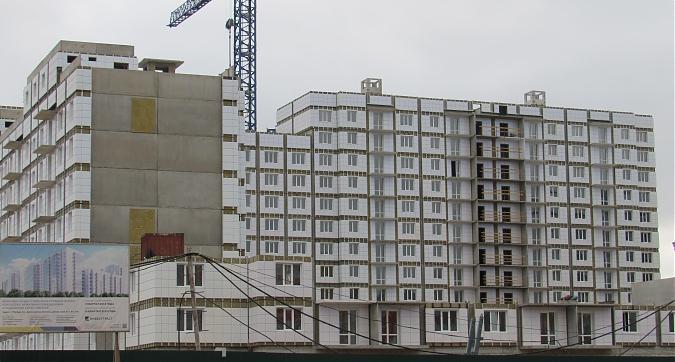 ЖК Новые Ватутинки мкр Центральный, корпуса 8/1, 8/2, вид с западной стороны, фото - 2 Квартирный контроль