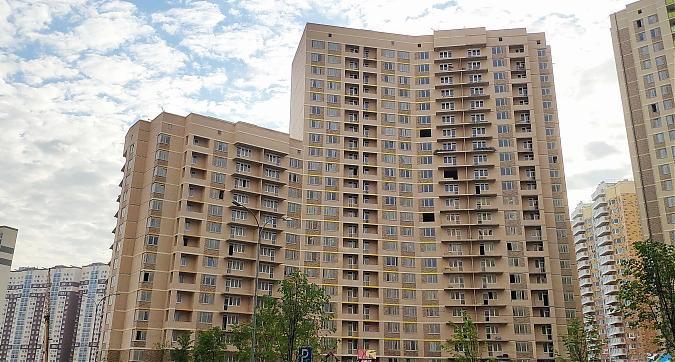 ЖК Центральный (Долгопрудный), корпус 52б, вид со стороны Лихачевского просп., фото 2 Квартирный контроль
