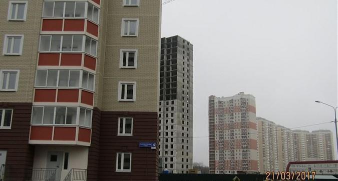 Мкрн Путилково - вид на корпус 4 со стороны улицы 70-летия Победы Квартирный контроль