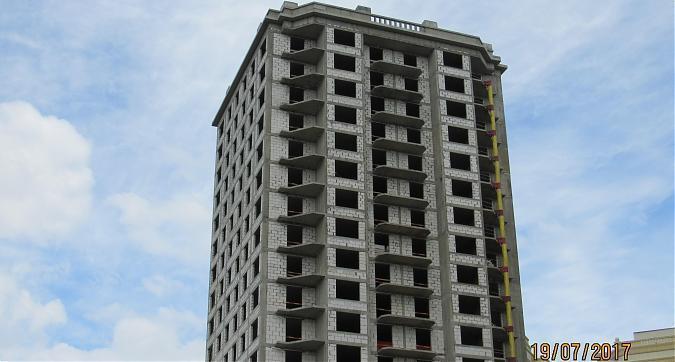 ЖК Мосфильмовский - вид на строительство 13-го корпуса с Мосфильмовской улицы Квартирный контроль