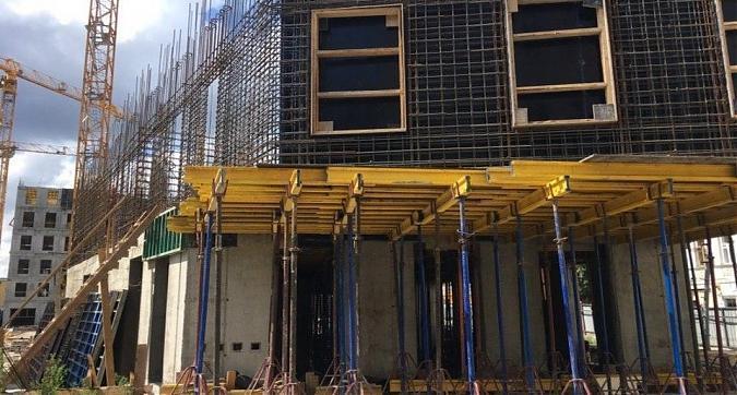 ЖК Титул, вид на строительство с Серебрянического пер., фото 2 Квартирный контроль