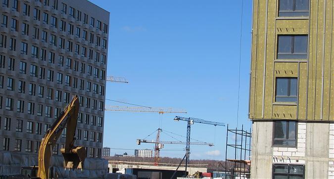 ЖК Бунинские Луга, корпус 2.4.1, возведение стен, вид с ул. Александры Монаховой, фото - 7 Квартирный контроль