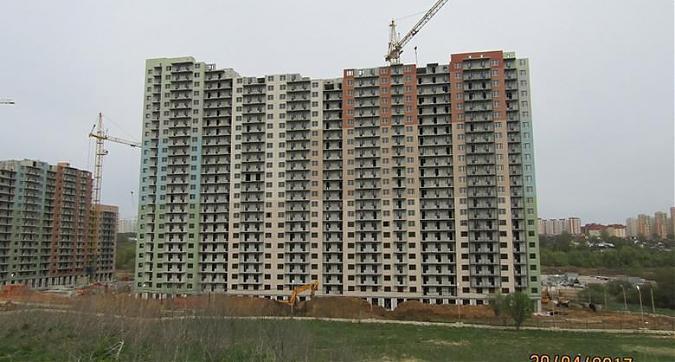 ЖК Мир Митино - вид на корпус 8 со стороны посёлка Рождествено Квартирный контроль