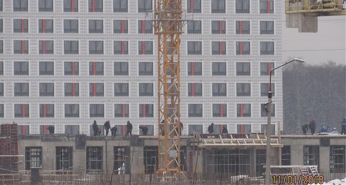 ЖК Измайловский лес (ЖК Озерный) - вид на корпус 2.1 с улицы станция стройка, фото 2 Квартирный контроль