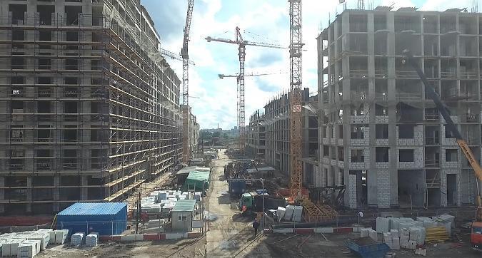 Вид на строительство домов 3, 4, 5, 6, 8 в ЖК ЗилАРТ Квартирный контроль