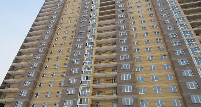 Вид с улицы Озерная на жилой комплекс О7 Квартирный контроль