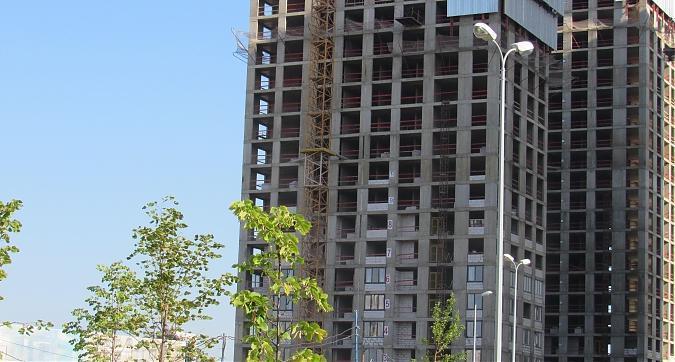 ЖК Октябрьское поле (Родной город), корпуса 30.2, 30.1, вид с ул. Берзарина, фото - 1 Квартирный контроль