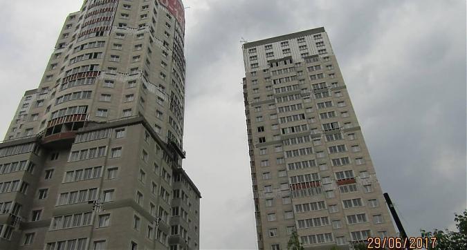 ЖК 31 Квартал - вид на строящиеся корпуса 1 и 3 с южной стороны Квартирный контроль