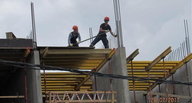 ЖК Крылатский - вид с Рублевского шоссе на 4-й корпус Квартирный контроль