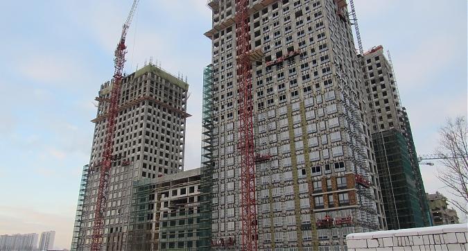 Вид с Донецкой улицы на жилой комплекс Домашний Квартирный контроль