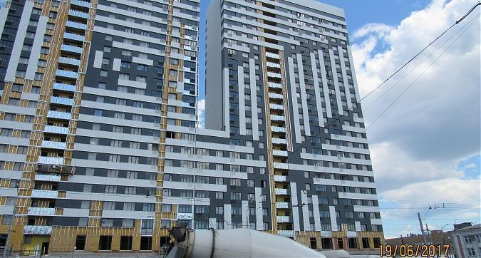 ЖК Золотая Звезда - вид с проспекта Буденного на 4-й и 5-й корпуса Квартирный контроль