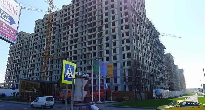 ЖК Ясный - вид на строительство комплекса с Ясеневой улицы Квартирный контроль