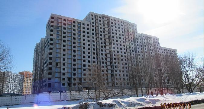 ЖК Лучи, вид с улицы Производственная, фото 4 Квартирный контроль