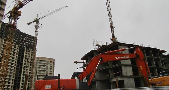 ЖК Центральный - корпус 52 со стороны проспекта Ракетостроителей Квартирный контроль