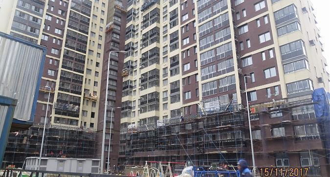 ЖК Родной город. Каховская, 1-й корпус - фасадные работы, вид с Внутреннего проезда Квартирный контроль