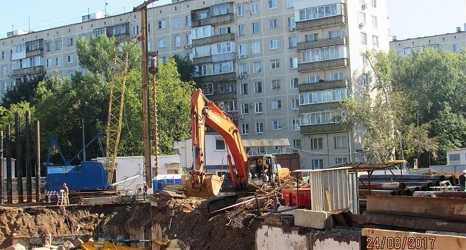 ЖК Есенин-дом. Лидер на Волгоградском, работа по обустройству котлован - вид со стороны сквера Федора Полетаева, фото 4 Квартирный контроль