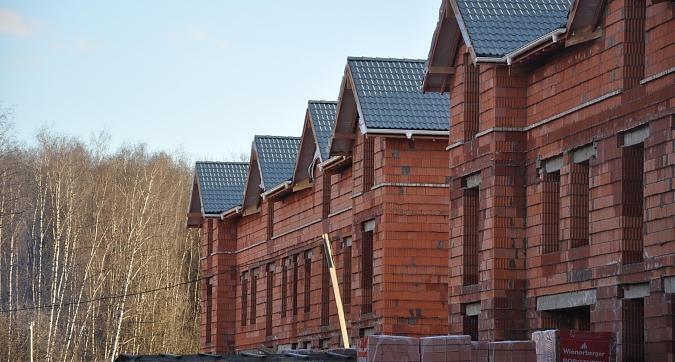 ЖК Каскад парк, 44-й корпус, вид со строительной площадки Квартирный контроль