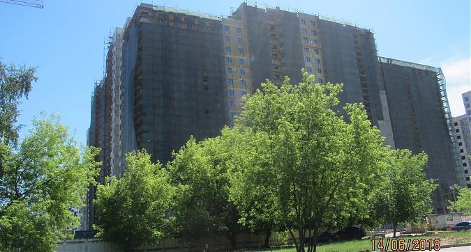 ЖК Лучи, вид с улицы Производственная, фото 2 Квартирный контроль