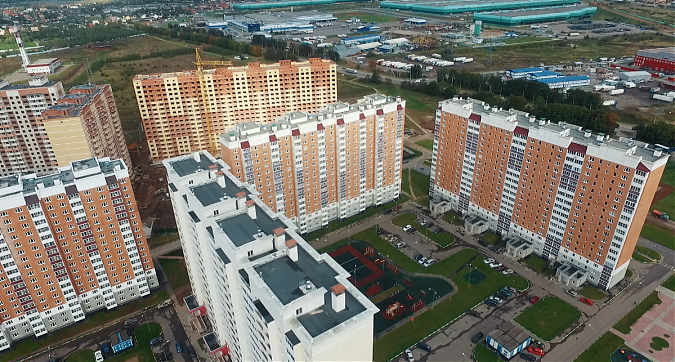 Вид на корпуса 101, 102, 107 в ЖК Домодедово Парк Квартирный контроль