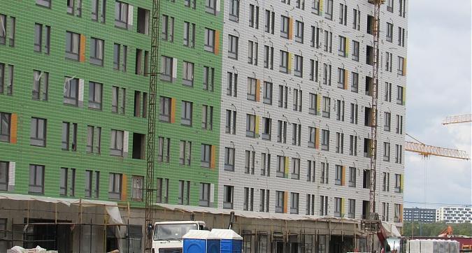ЖК Бунинские Луга, корпус 1.1.2, вид с ул. Александры Монаховой, фото - 8 Квартирный контроль