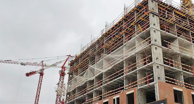 ЖК Михайловский парк, корпус 3, вид с ул. Михайлова, фото 2 Квартирный контроль