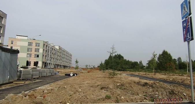 ЖК Новогорск Парк - территория перед корпусом 2Б Квартирный контроль