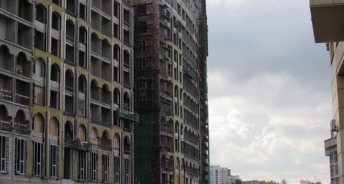 ЖК Серебряный парк, корпуса 6, 5, вид с ул. Берзарина, фото - 2 Квартирный контроль