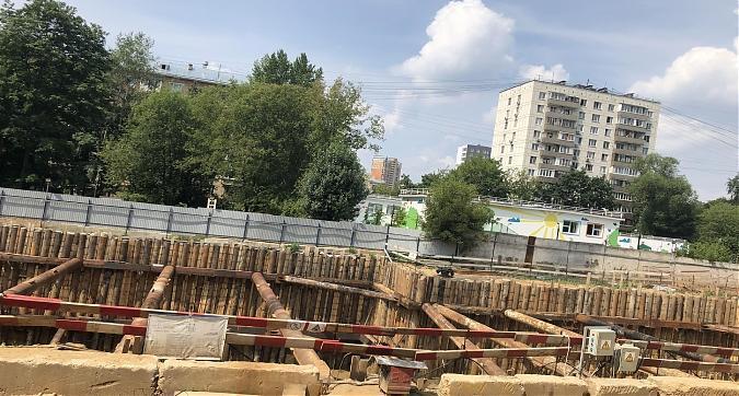ЖК Дом на Усиевича, котлованные работы - вид с улицы Усиевича, фото 6 Квартирный контроль