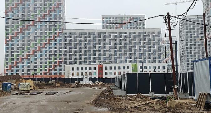 ЖК Римского-Корсакова 11, детский сад, вид с Высоковольтного пр-да, фото 1 Квартирный контроль