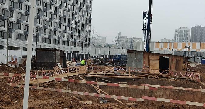 ЖК Римского-Корсакова 11, строительство школы, вид с Высоковольтного пр-да, фото 5 Квартирный контроль