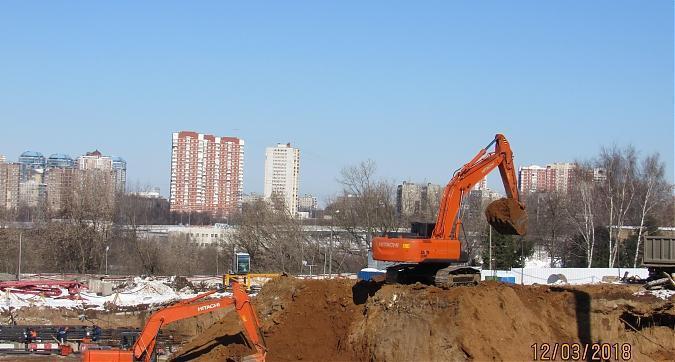 ЖК Небо (Мичуринский проспект, 56), котлованные работы - вид со стороны Мичуринского проспекта, фото 2 Квартирный контроль