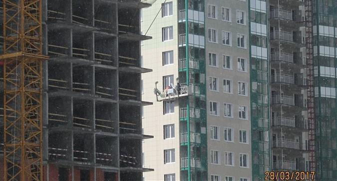 ЖК Изумрудные Холмы - вид на строительство 14 и 15 корпусов со стороны Волоколамского шоссе Квартирный контроль