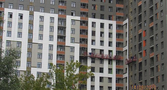 ЖК "Оранж Парк", вид с улицы Строителей, фото -3 Квартирный контроль