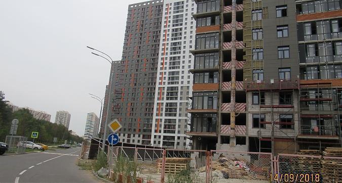 ЖК "Оранж Парк", вид с улицы Строителей, фото -4 Квартирный контроль