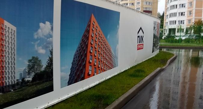 ЖК "Солнцево парк", вид на площадку под строительство, вид  с улицы Лётчика Новожилова, фото - 6 Квартирный контроль