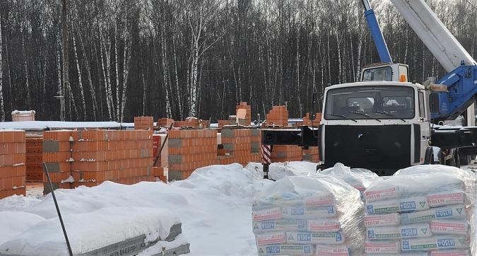 ЖК Каскад парк, 45-й корпус, вид со строительной площадки Квартирный контроль